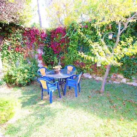 V&v Lloret - Elsa: Luxurious 10-person With Dual Pools And Lush Garden * Lloret de Mar