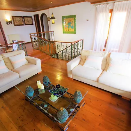 V&v Lloret - Elsa: Luxurious 10-person With Dual Pools And Lush Garden Villa *